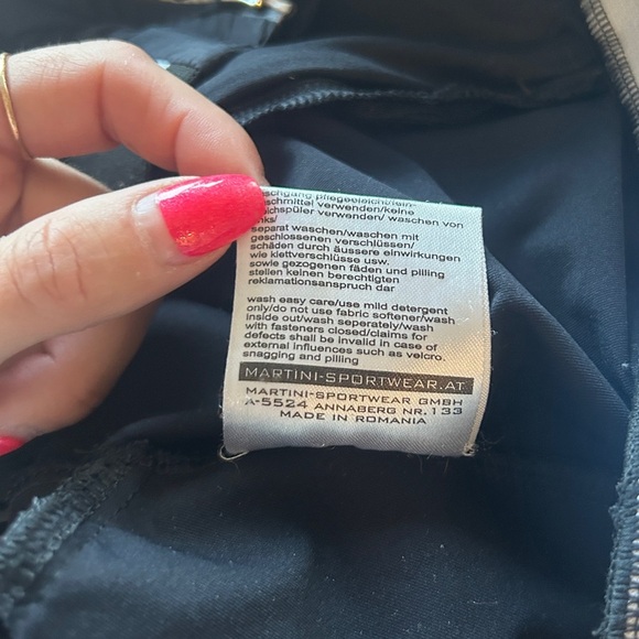 Martini Sportswear size medium - Picture 9 of 11